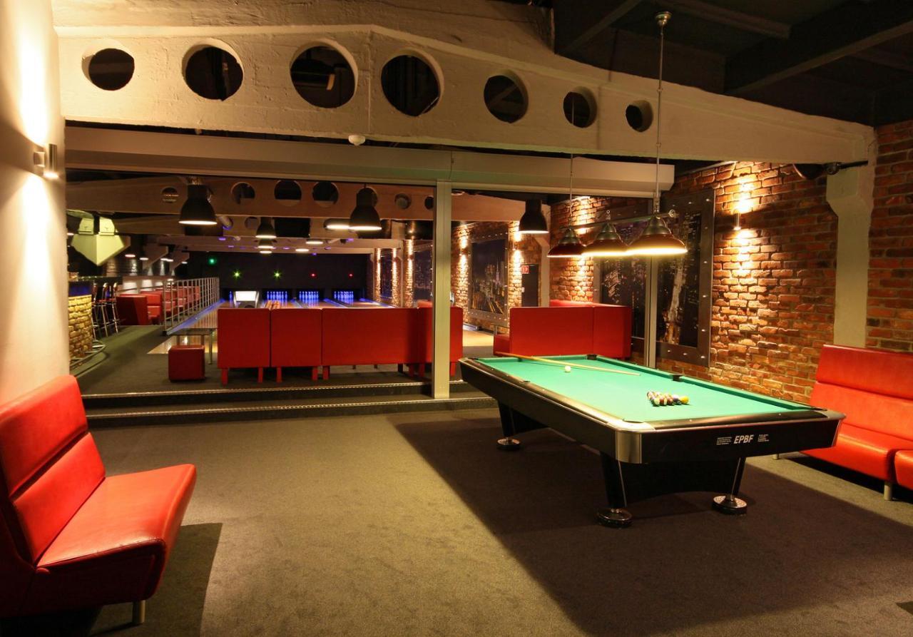 Hotel Malinowski Business 格利维采 外观 照片