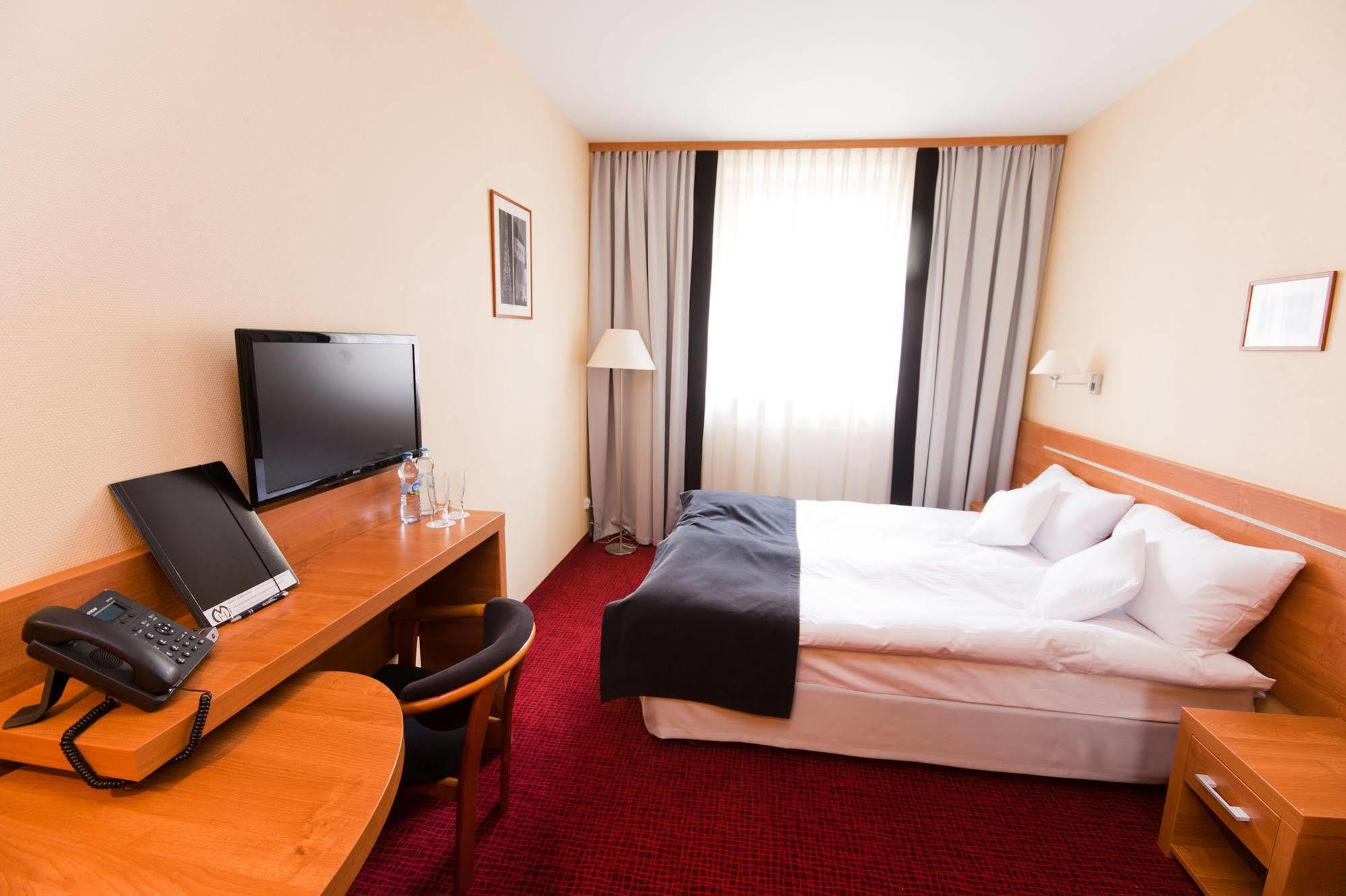 Hotel Malinowski Business 格利维采 客房 照片